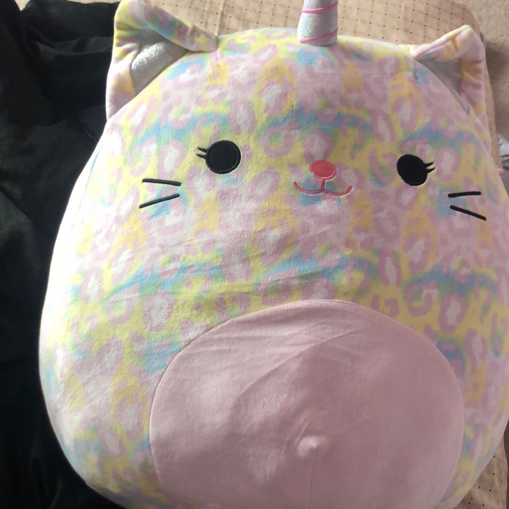 Squishmellow Soraya 16’ inches